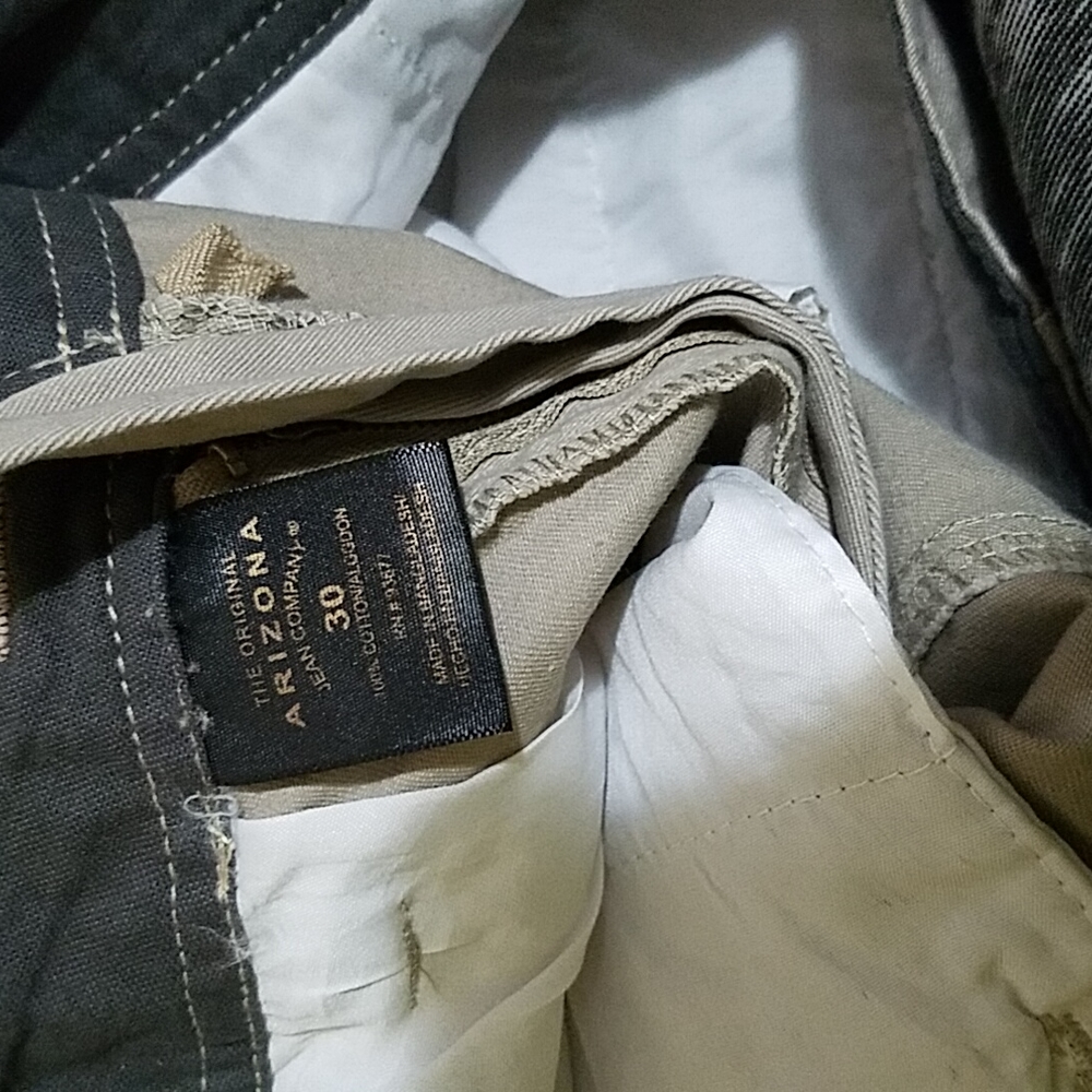 Arizona beige shorts - Picture 3 of 3